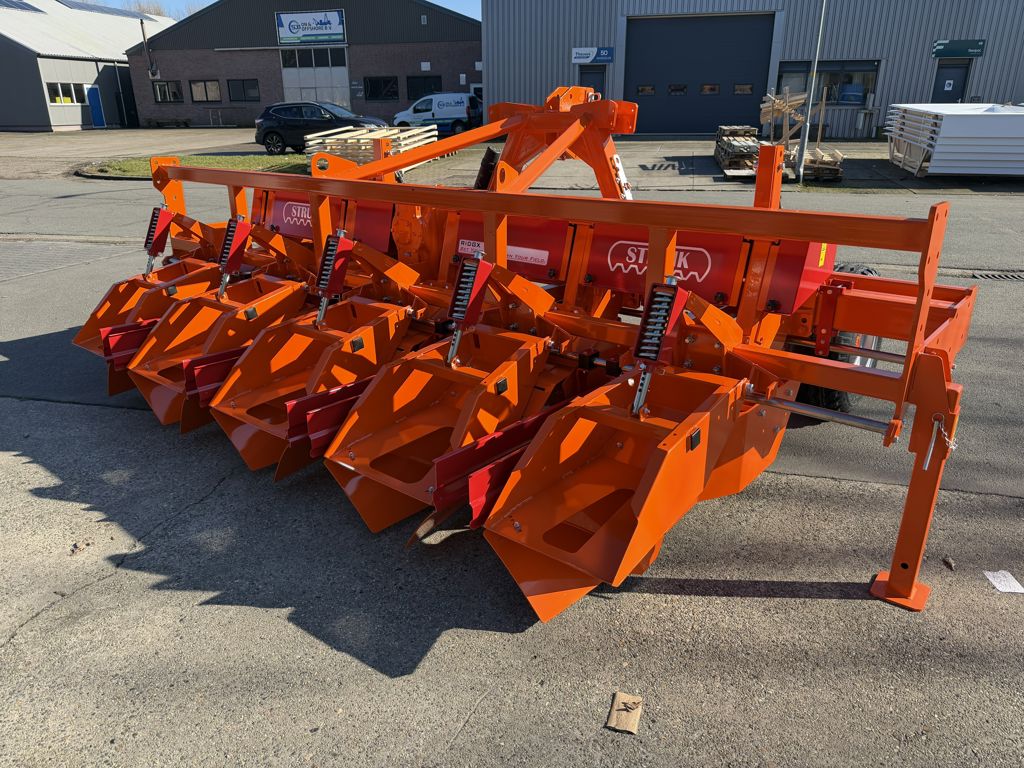 Struik 4ZF90 Inter-row hiller