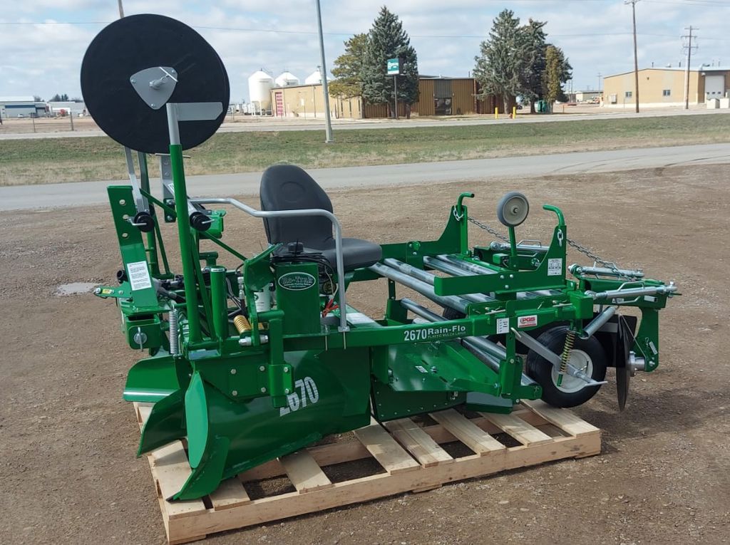 Rain-Flo Irrigation 2670A Bedmaker w/ mulch layer